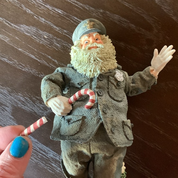 Vintage Policeman Santa 1991 Hamilton Gifts “ The Policeman ” figurine Christmas - Picture 4 of 6